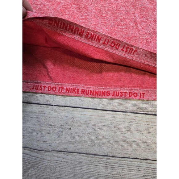 Nike Running Quarter Zip Long Sleeve Knit Mens Medium Red Reflective Dri-Fit Top - Picture 8 of 9